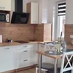 Kolorowe Cieplice - Z Widokiem Na Karkonosze * Jelenia Góra