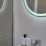 Kolorowe Cieplice - Z Widokiem Na Karkonosze