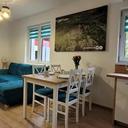 Apartman Kolorowe Cieplice - Z Widokiem Na Karkonosze