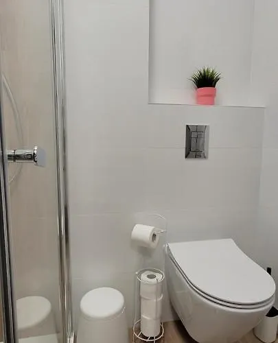 Kolorowe Cieplice - Z Widokiem Na Karkonosze Apartamento *