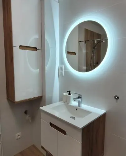 Kolorowe Cieplice - Z Widokiem Na Karkonosze Apartamento Jelenia Góra