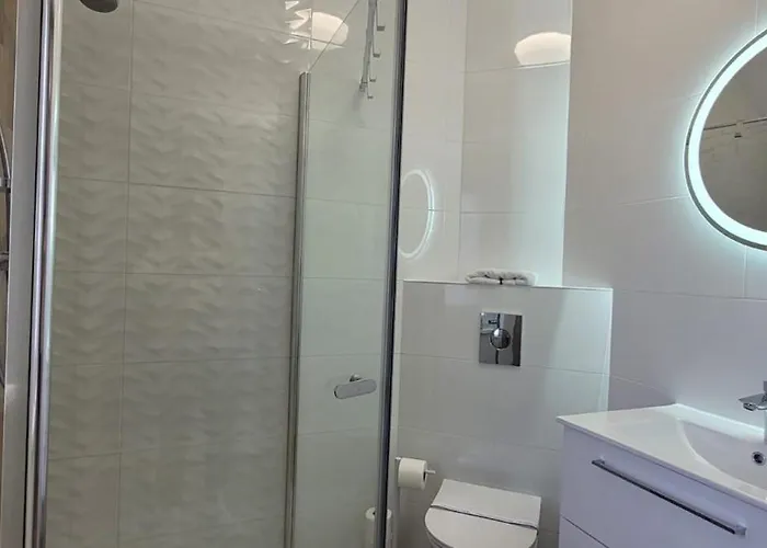 Kolorowe Cieplice - Z Widokiem Na Karkonosze * Jelenia Góra