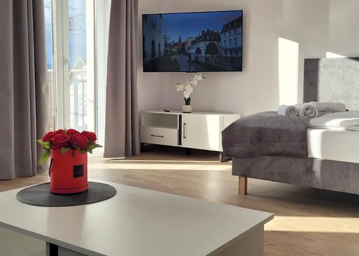 Kolorowe Cieplice - Z Widokiem Na Karkonosze Apartman *