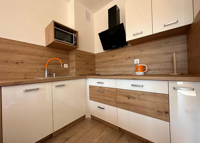 Kolorowe Cieplice - Z Widokiem Na Karkonosze Jelenia Góra