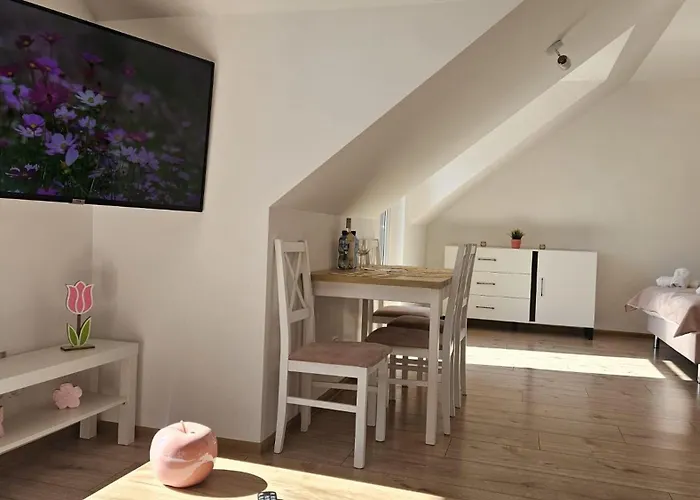 Apartamento Kolorowe Cieplice - Z Widokiem Na Karkonosze Jelenia Góra