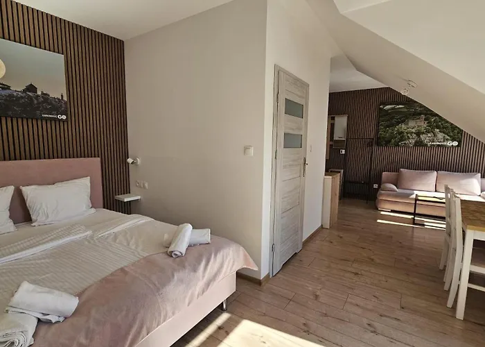 Kolorowe Cieplice - Z Widokiem Na Karkonosze * Jelenia Góra